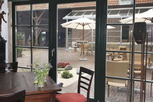 Lindenhof Gaestehaus & Hofcafe คราเนนบวร์ก ภายนอก รูปภาพ